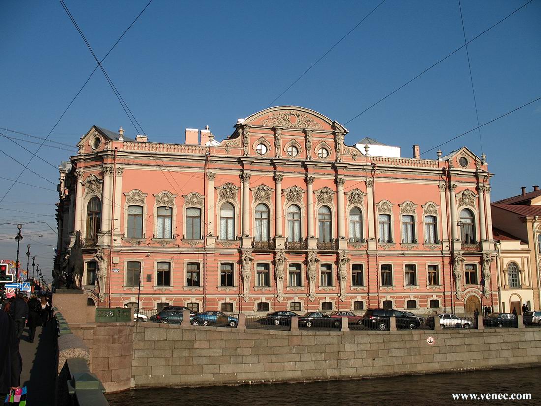 Дворец у Аничкова моста